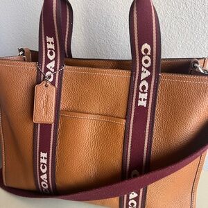 Coach Smith Tote Bag in Brown Pebble Leather with Detachable Shoulder Strap